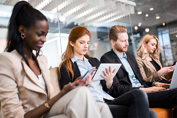 Recruitment in the Age of AI: Balancing Efficiency Without Losing the Human Side